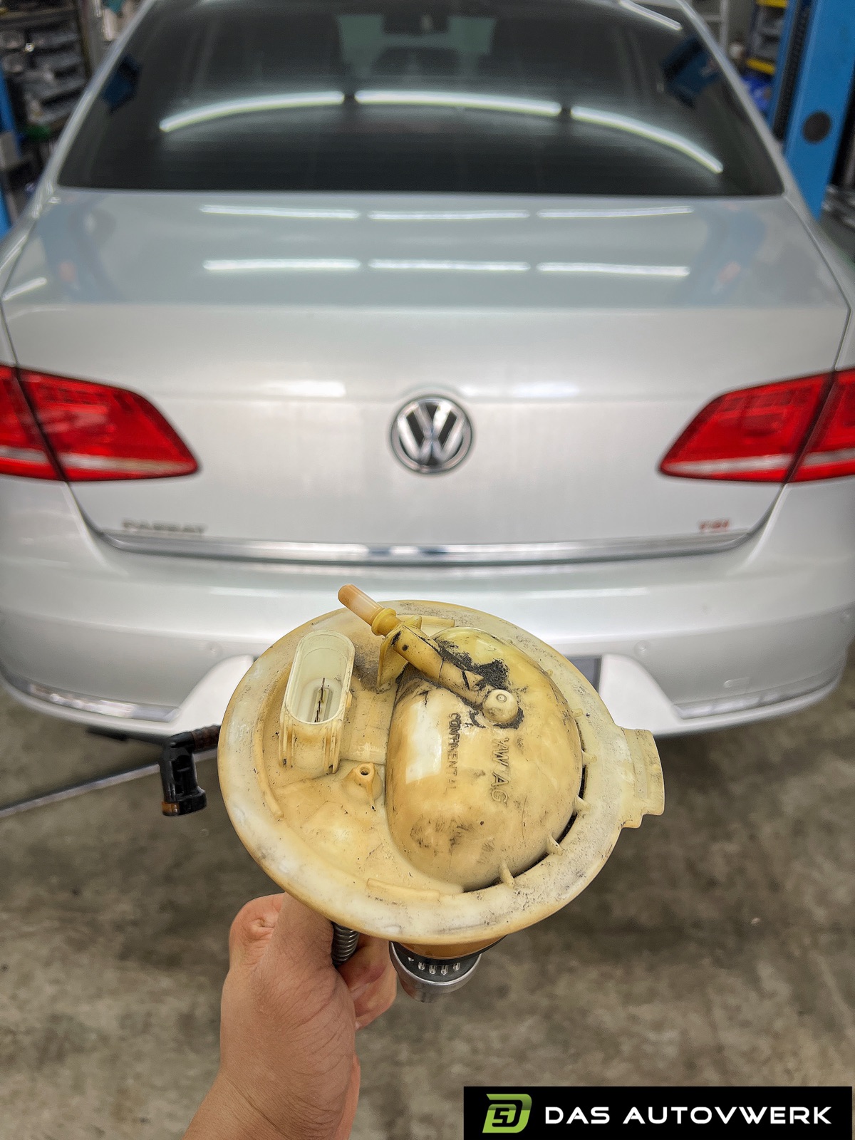 VW Passat B7 Fuel Pump Replacement 