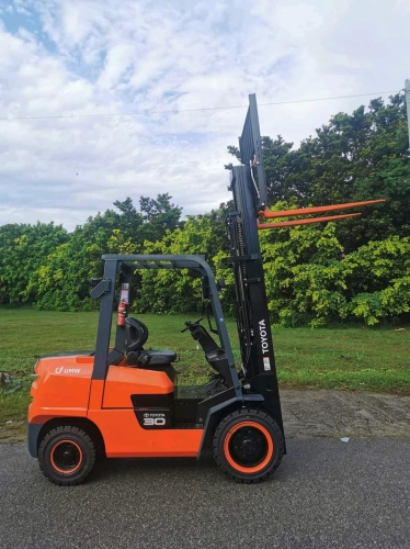 New Toyota Diesel Engine Power Forklift Rental at Melaka,Muar,Batu Pahat (Short Term and Long Term Rental Forklift) - Forklift Rental Supplier Malaysia