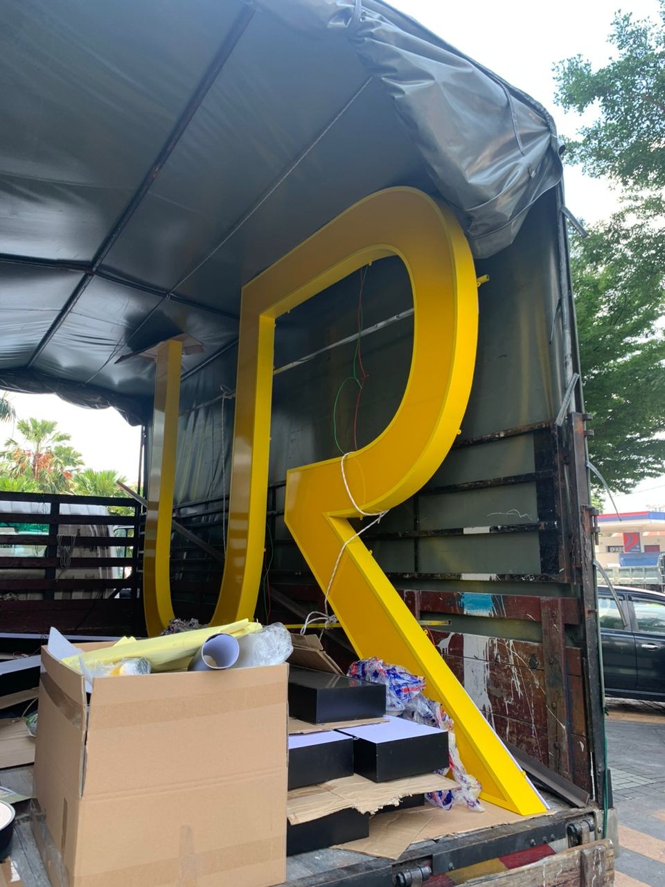 3D Box Up Outdoor Signs Malaysia | Logo Lettering LED Lighting Jumbo Big Size | Manufacturer Supplier Installer | Near Me Klang Valley KL 