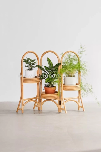 RATTAN PLANTER BOX