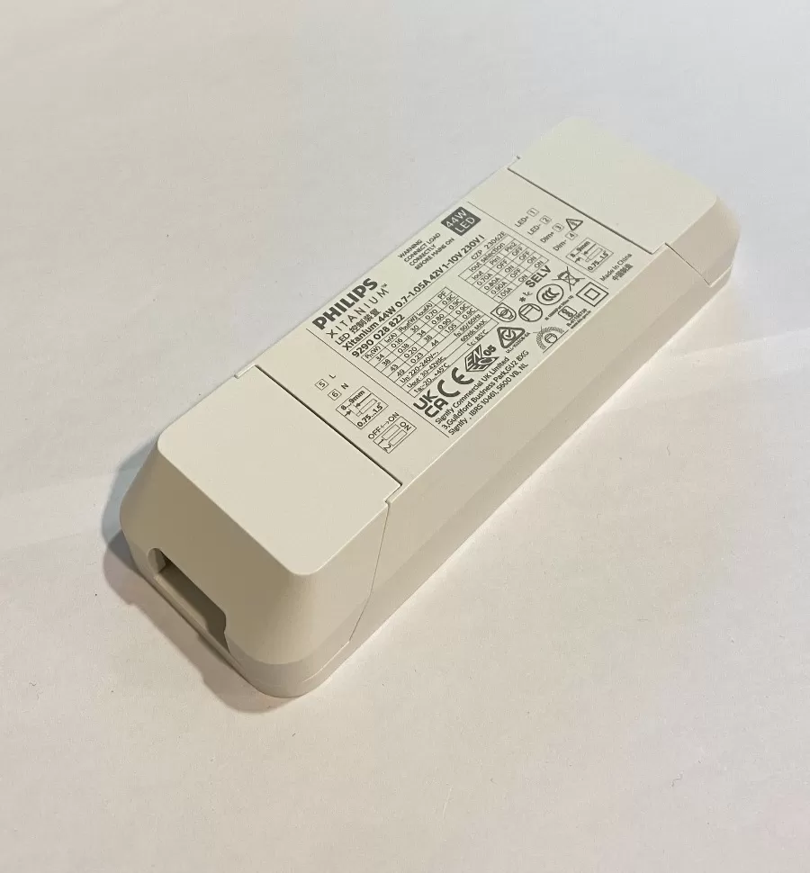 PHILIPS XITANIUM 44W 0.7A-1.05A 42V 1-10V 230V I DIMMABLE LED ELECTRONIC BALLAST/DRIVER 9290028822