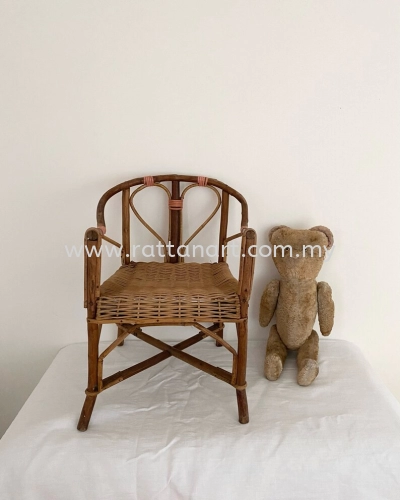 RATTAN CHAIR FOR KID