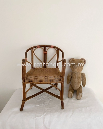 RATTAN CHAIR FOR KID