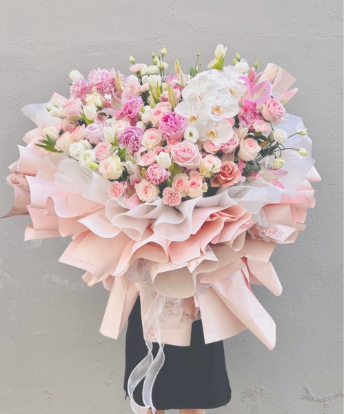 Prestige Fame Tulips / premium flowers Bouquets -Fresh Flowers  Melaka Retailer, Services | BLISS FLORIST