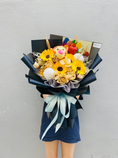 Strike A's (Artificial) Graduation Bouquet Melaka Retailer, Services | BLISS FLORIST