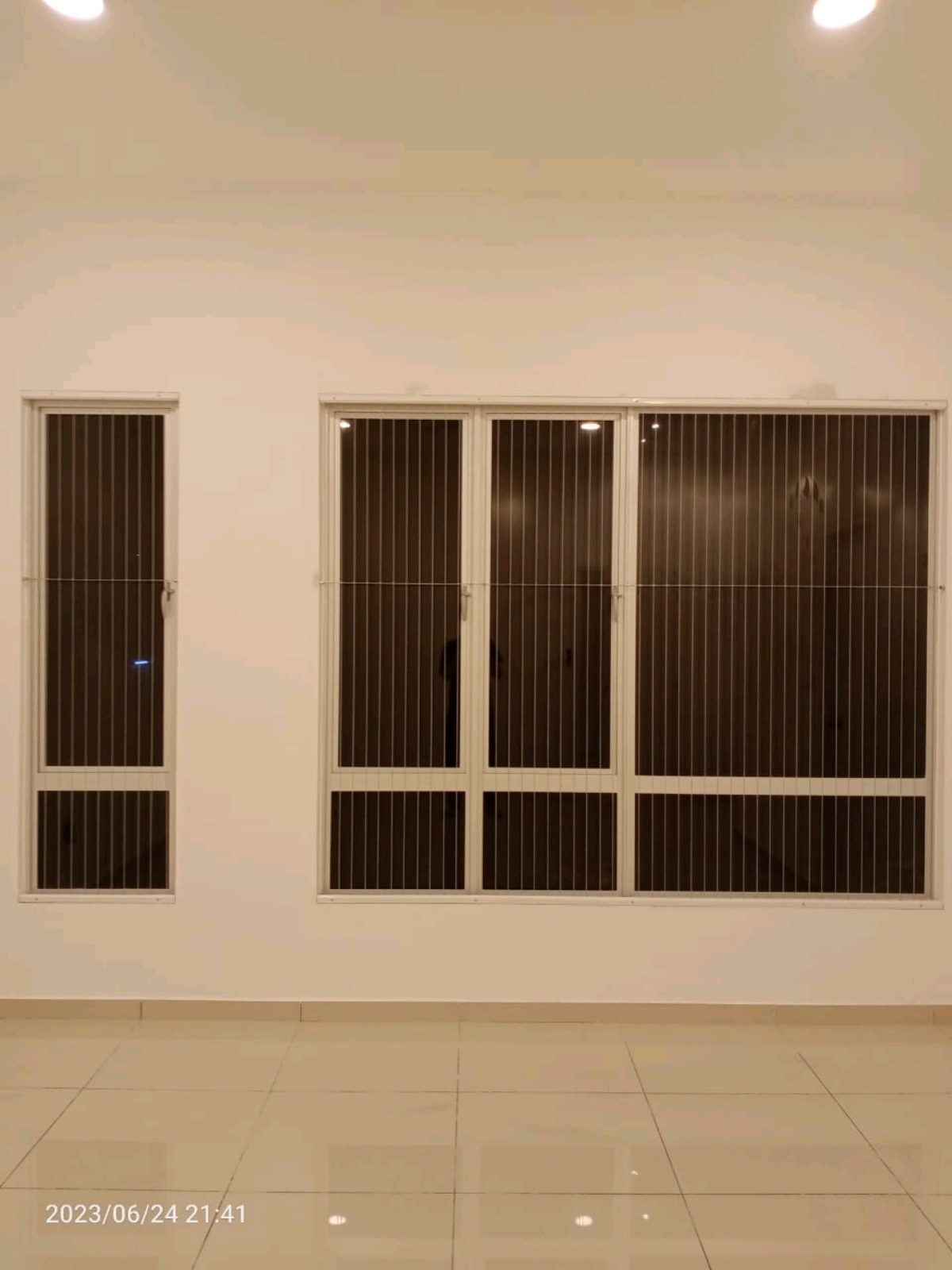 invisible Grille for window