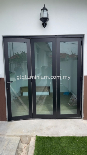 Folding door ( Heavy duty MultiLock) 3 panel @Jalan Senangin 5/17b, Bandar Tasik Senangin, Mantin, N9 Heavy Duty Folding Doors  Selangor, Malaysia, Kuala Lumpur (KL), Cheras Supplier, Installation, Supply, Supplies | GL GLASS & ALUMINIUM TRADING