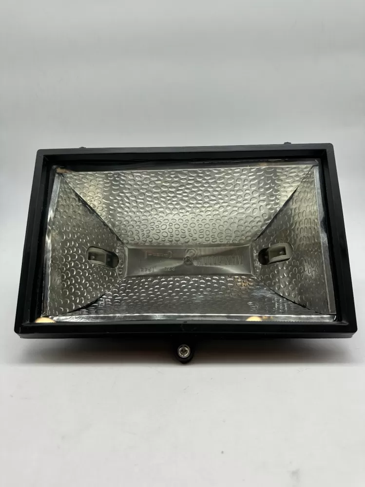 JLUX JW1101 SQUARE HALOGEN FLOODLIGHT FITTING WITH 1000W TUBE