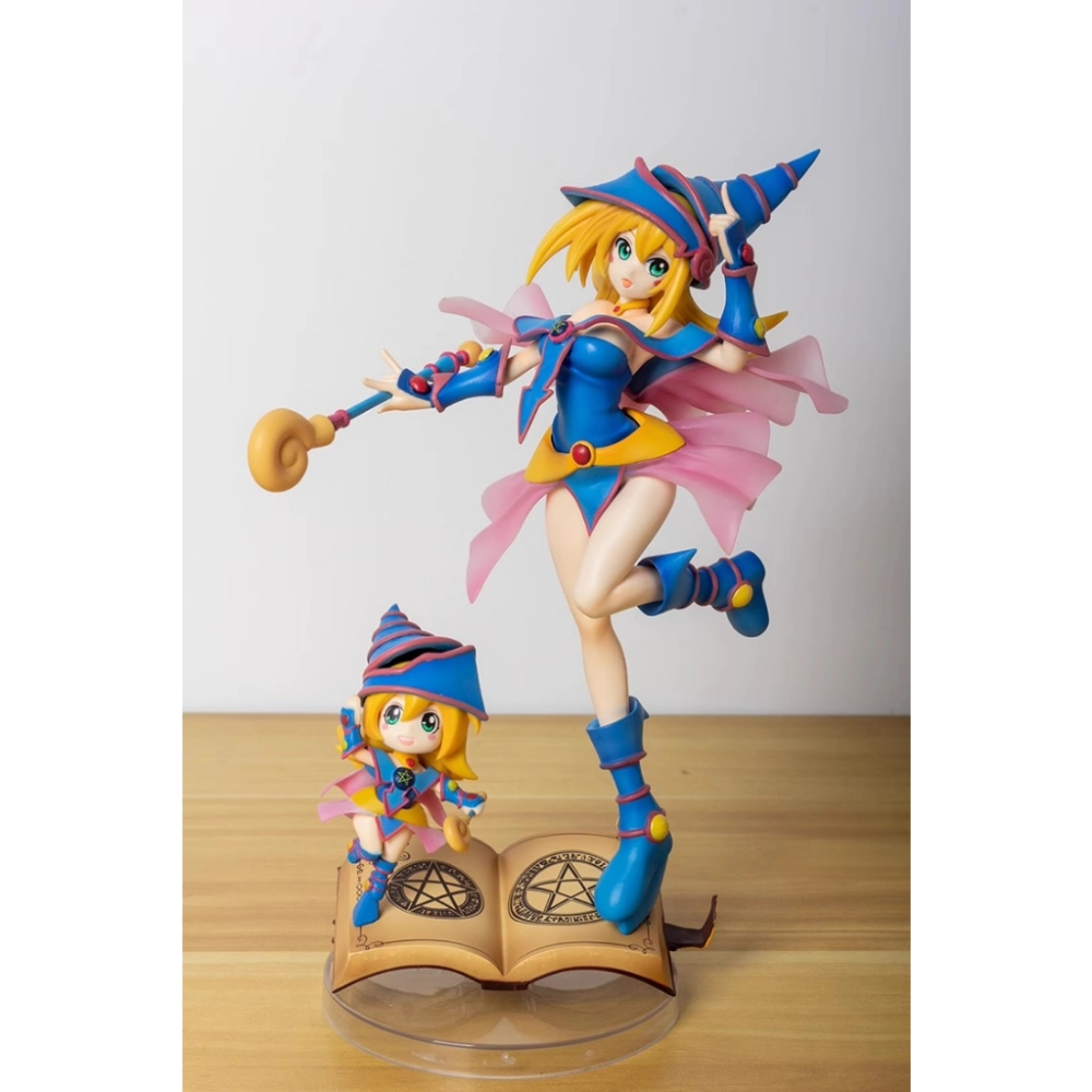 HJ Yu Gi Oh Dark Magician Girl + Mini Dark Magician Girl Set Model Figure