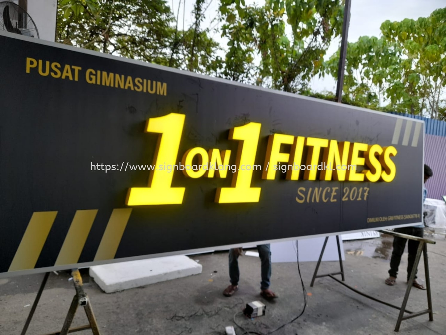 1on1 Fitness 3D LED Box Up Frontlit Lettering Signage At Setia Alam