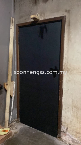  SINGLE DOOR METAL WORKS Johor Bahru (JB), Skudai, Malaysia Contractor, Manufacturer, Supplier, Supply | Soon Heng Stainless Steel & Renovation Works Sdn Bhd