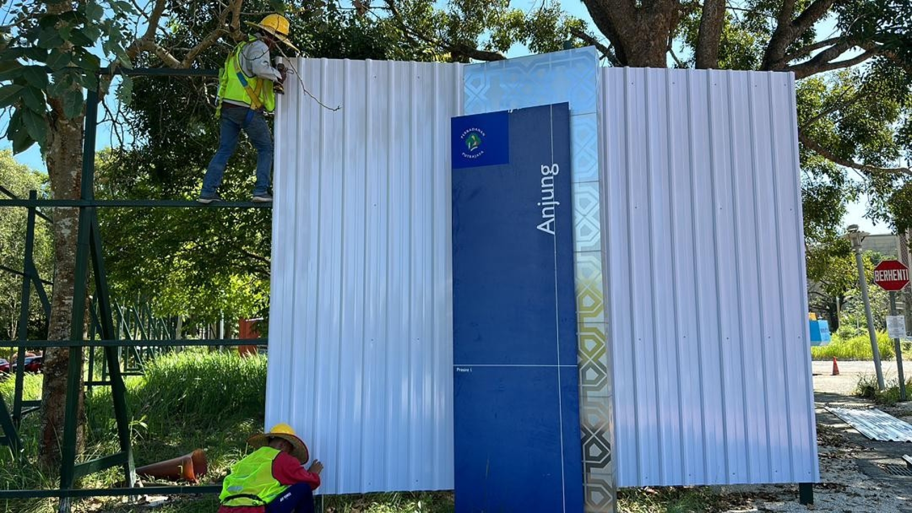 Metal Hoarding