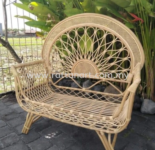 RATTAN BENCH