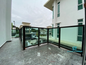 Glass Balcony And Aluminium