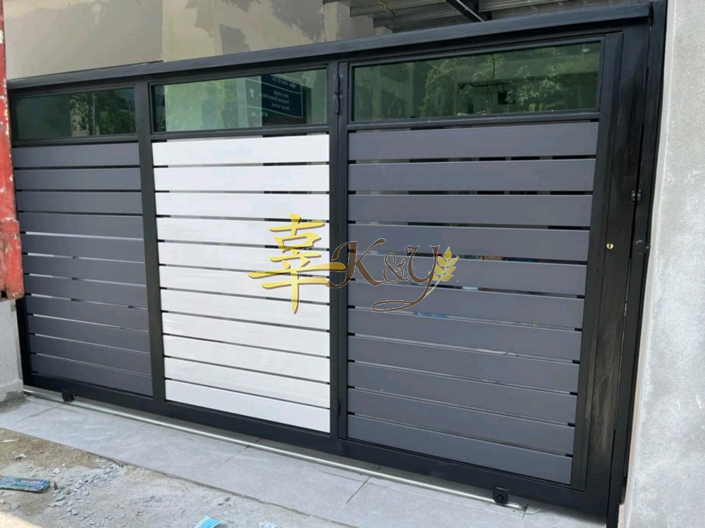 Mild Steel Main Gate (Sliding)Bundle Aluminium Panel (Grey/White) with Glass Panel