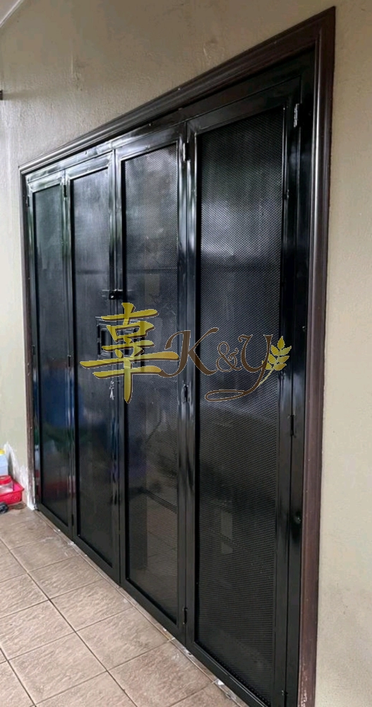 Mild Steel Perforate Plate Folding Door