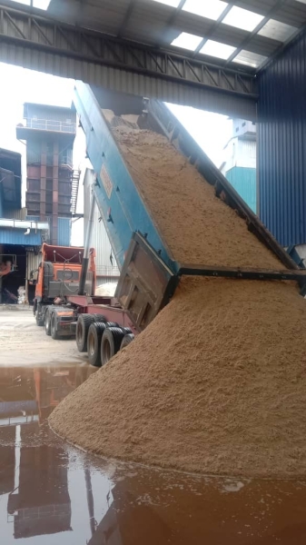 Tipper Truck - Silica Sand Tipping Services Selangor, Kuala Lumpur (KL), Malaysia, Shah Alam Service | K & K Logistics Sdn Bhd