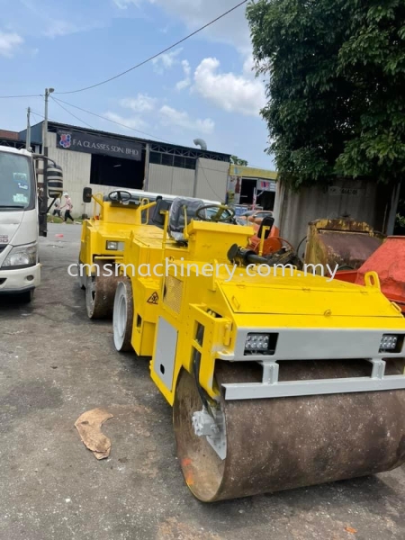  4 Ton roller/ vibrating roller  Johor Bahru (JB), Malaysia, Mount Austin Supplier, Rental, Supply, Supplies | CMS Machinery Sdn Bhd