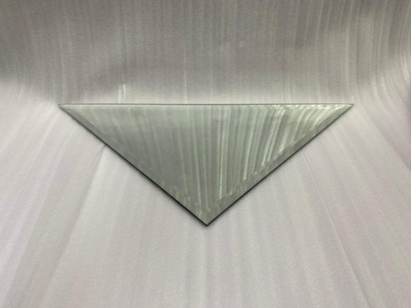 DIAMOND MIRROR - TRIANGLE Diamond Mirror Wainscoting Puchong, Selangor, Malaysia Supplier, Suppliers, Supplies, Supply | Dynaloc Sdn Bhd