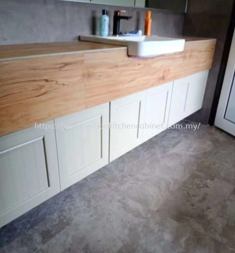 Aluminium Wood Grain Toilet Cabinet @ Klang, Selangor, Malaysia