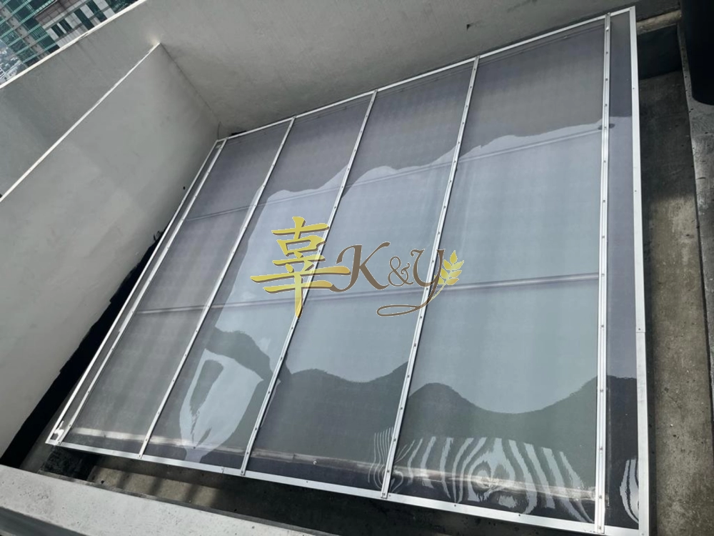 Mild Steel Polycarbonate Clear Color (Nu Serials 3mm) Skylight Awning - Frame Ms 1 1/2x1 1/2(1.2) Hollow 