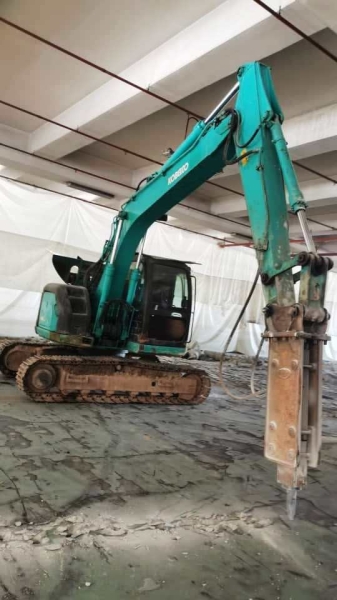 Hydraulic Excavator 135 With Hydraulic Breaker Hydraulic Excavator With Hydraulic Breaker Rental Johor Bahru (JB), Malaysia, Johor Service, Supplier, Supply, Supplies | Sunway Earthworks Engineering