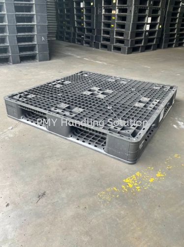 Plastic Pallet - R1111