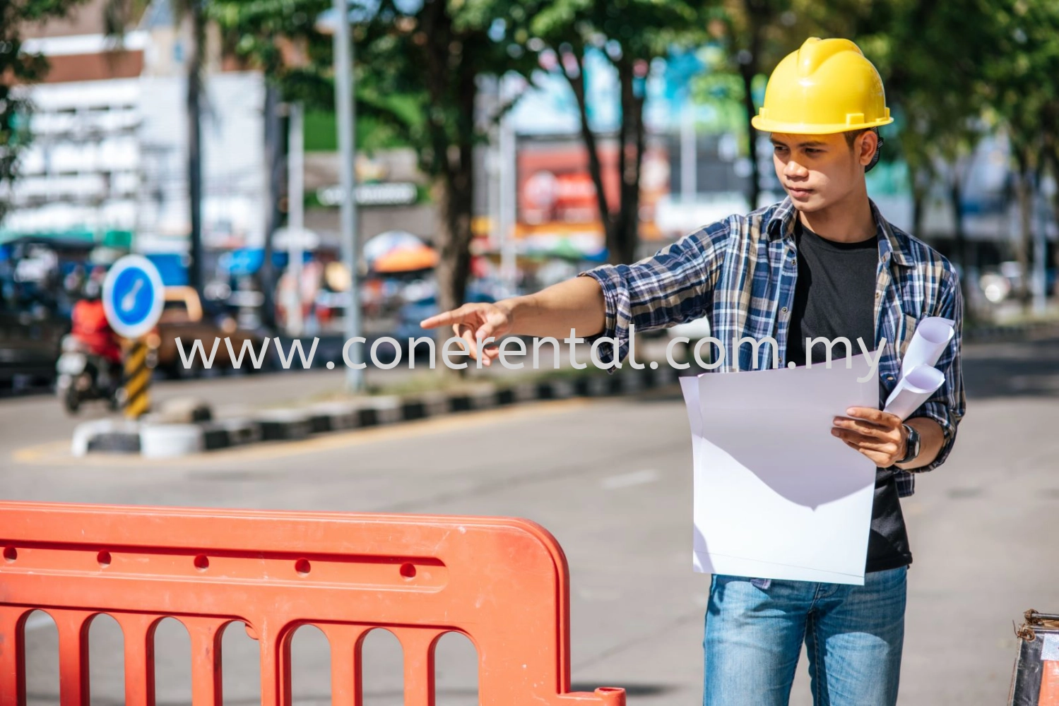 Reducing Construction Costs with Traffic Material Rentals in Malaysia