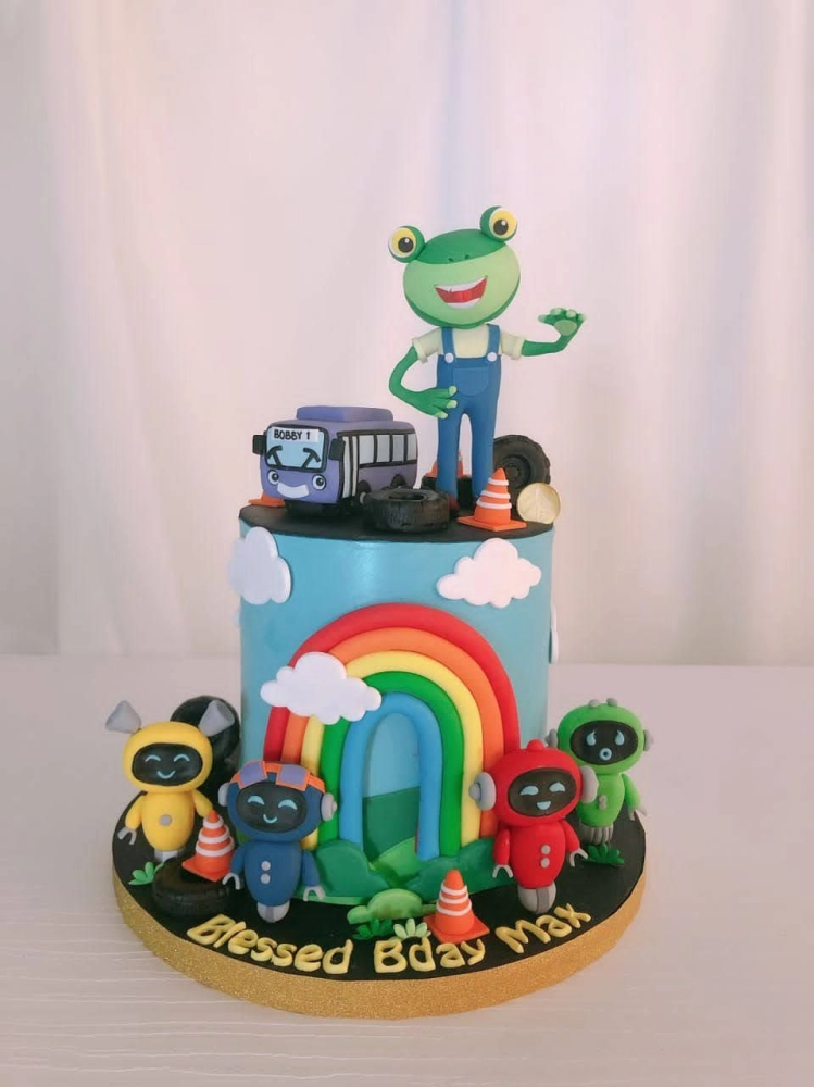 Gecko Garage Cake