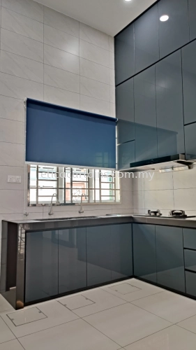 Roller Blind, Kitchen Area, Blue Colour Material, Morden Concept Kitchen Design.