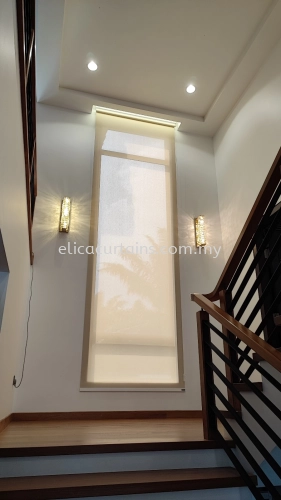 Roller Blind Sunscreen, UV Protection, Sun Stop, Bungalow Stair Area.