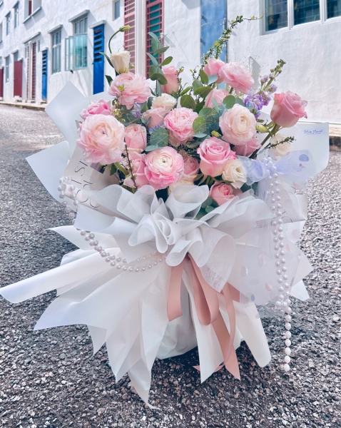 Crush Mixed flowers  Bouquets -Fresh Flowers  Melaka Retailer, Services | BLISS FLORIST