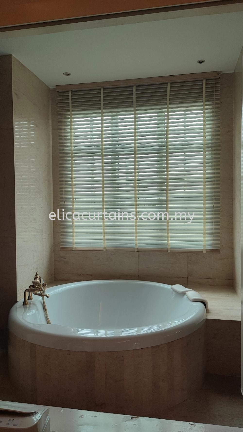 Lantex Venetian Blind 50mm, Waterproof, Light Control, Bathroom 