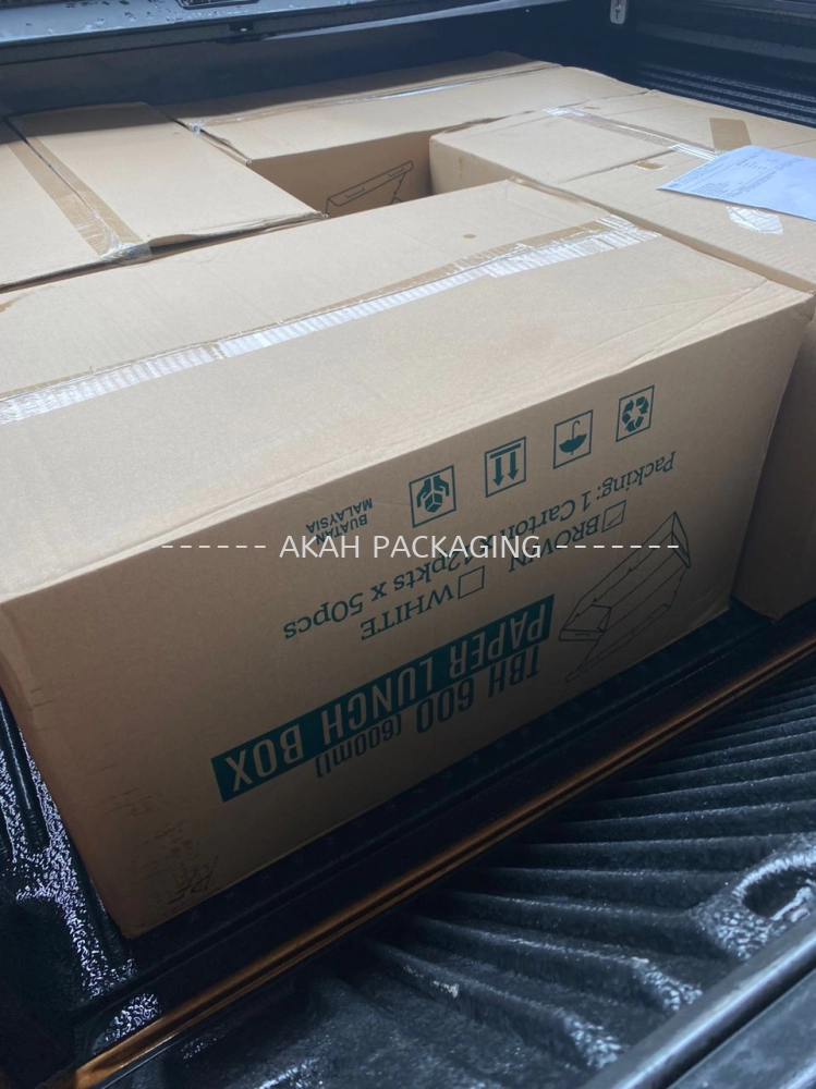 Customer are here to pick up their Eco Paper Food Tray Brown / Paper Rain Drop Boat Tray~~ We are located at Jalan Subang 4, Subang Jaya Selangor