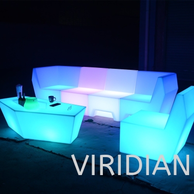 LED table and chair (102)