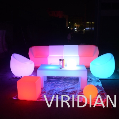 LED table and chair (105)