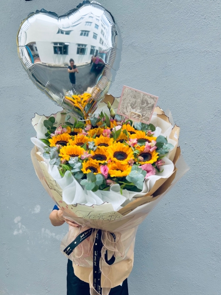 Happiness Ever Sunflowers Bouquets -Fresh Flowers  Melaka Retailer, Services | BLISS FLORIST