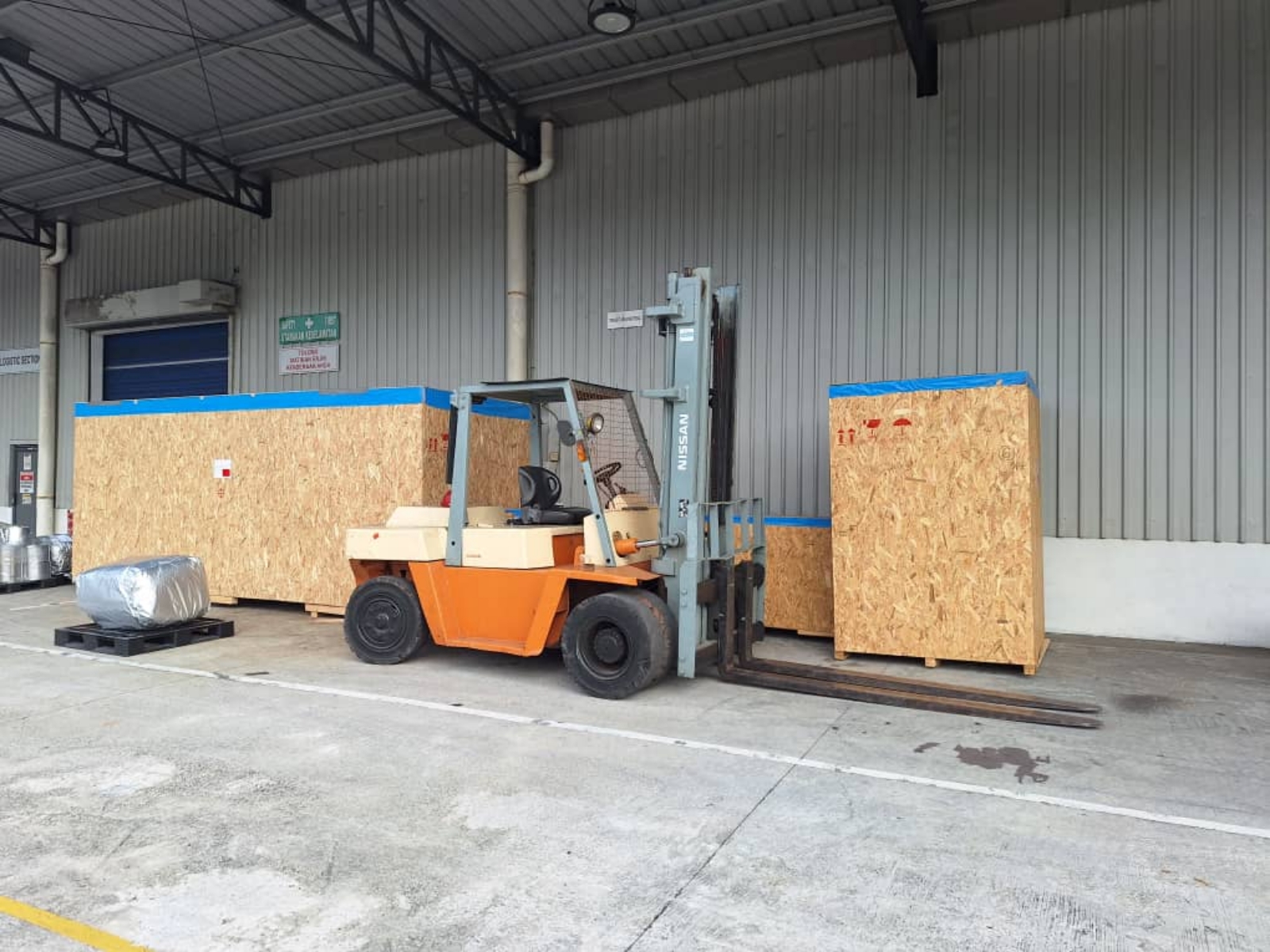 7ton Nissan forklift