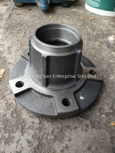 Daihatsu V116 Front Bearing Hub