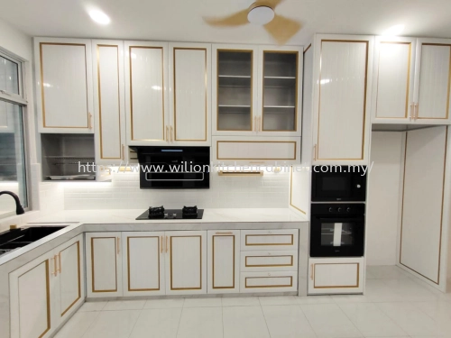 Luxury Wood Grain Kitchen Cabinet @ Rawang