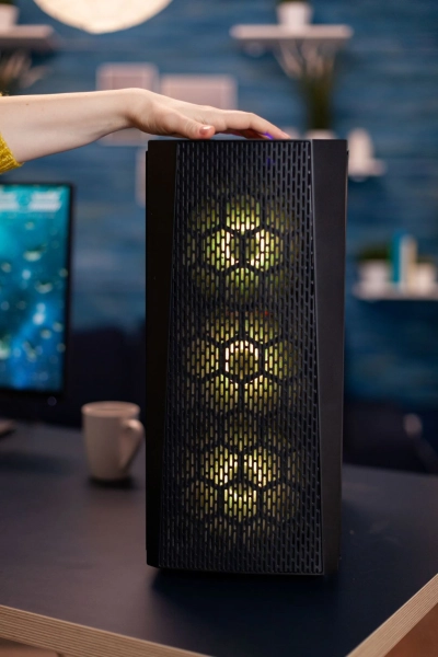 Custom Build Gaming PC