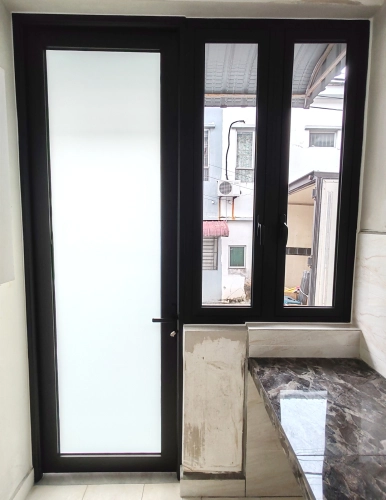 Aluminium Swing Door