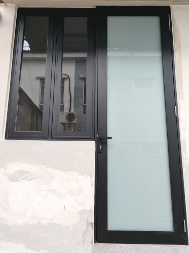 Aluminium Multipoint Casement Window