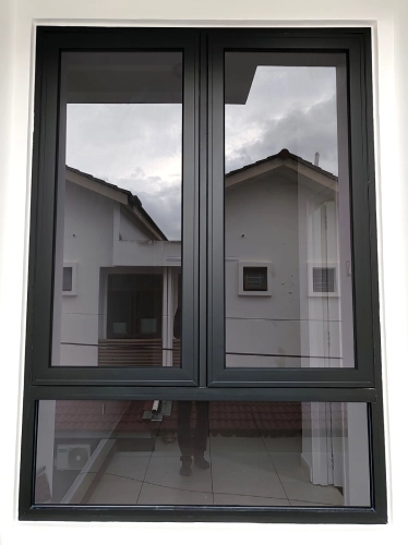 Aluminium Multipoint Casement Window