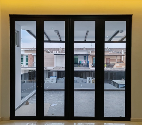 Performance Folding Door 