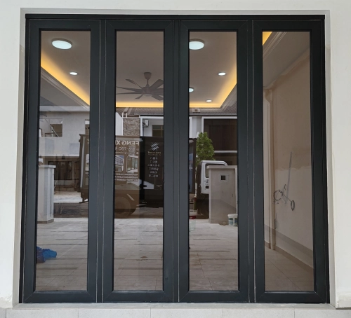 Performance Folding Door 