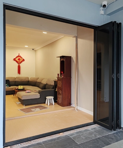 Performance Folding Door 