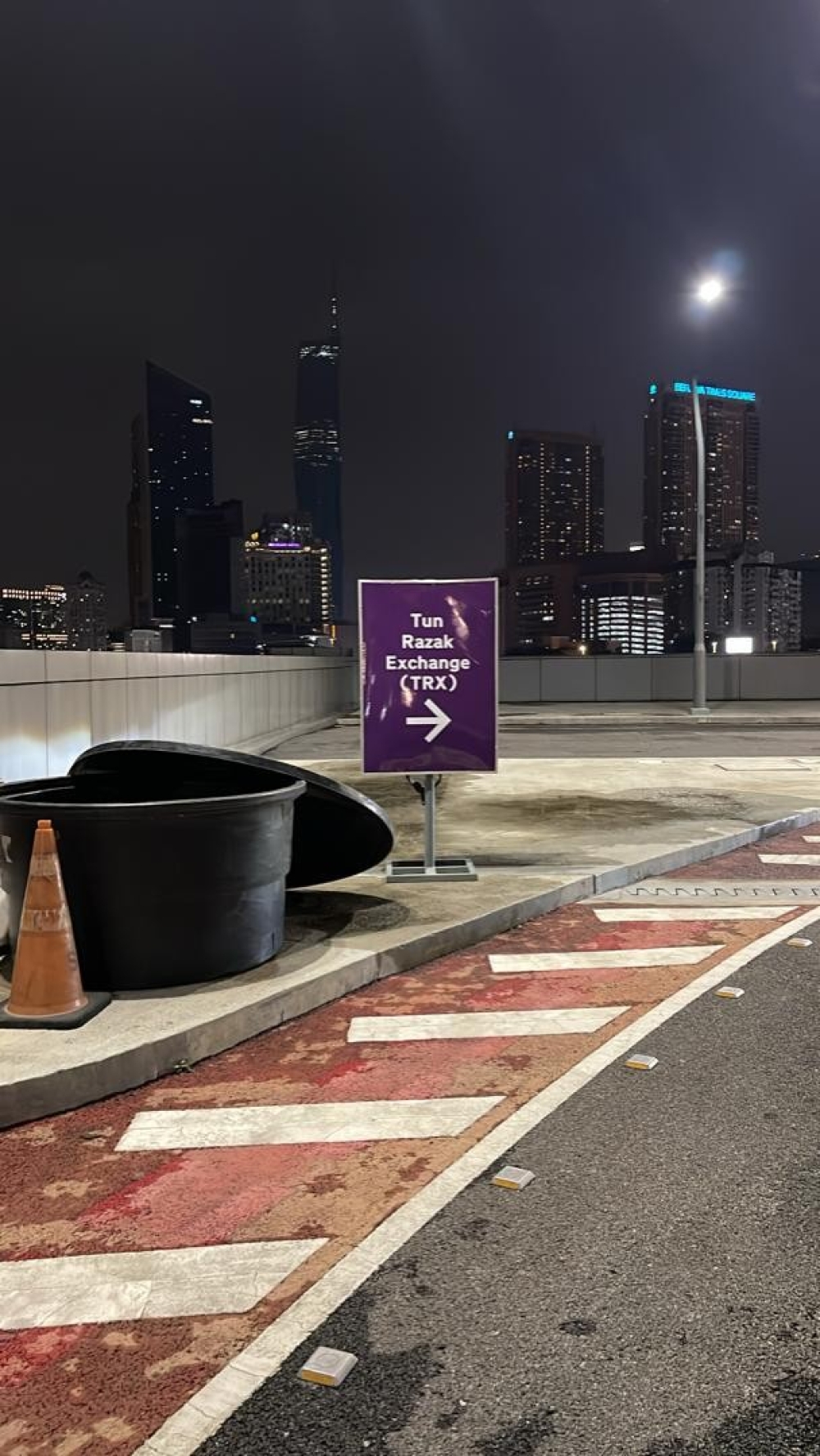 Road Sign supply & Install for TRX