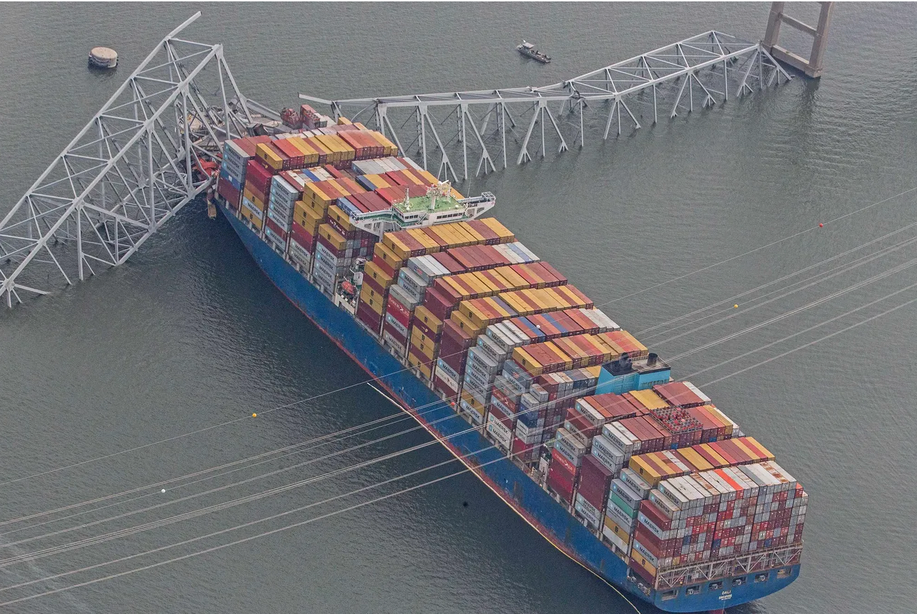 6 workers presumed dead after Baltimore bridge collapse: police