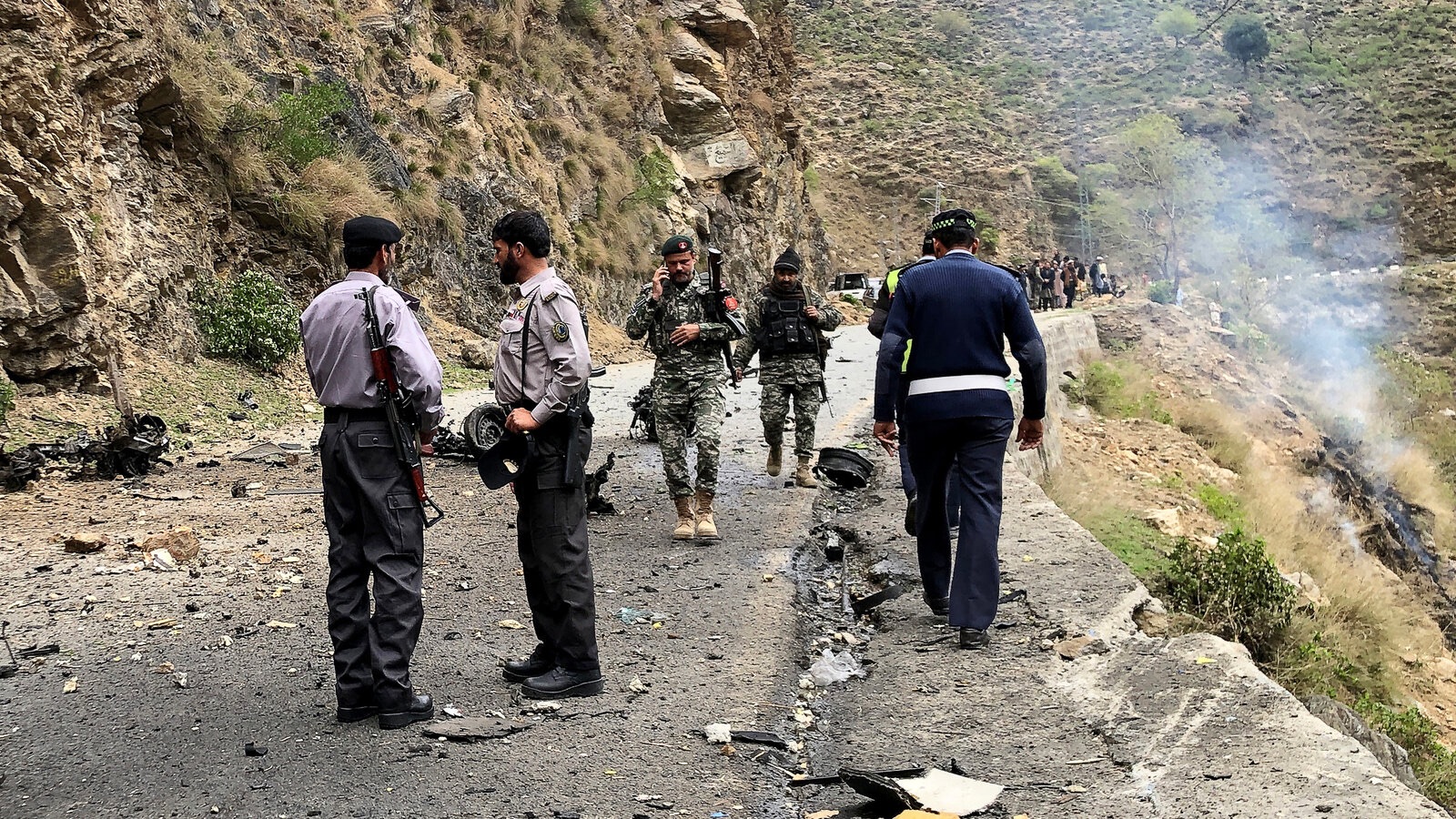 China urges Pakistan to bring perpetrators of attack on Chinese to justice